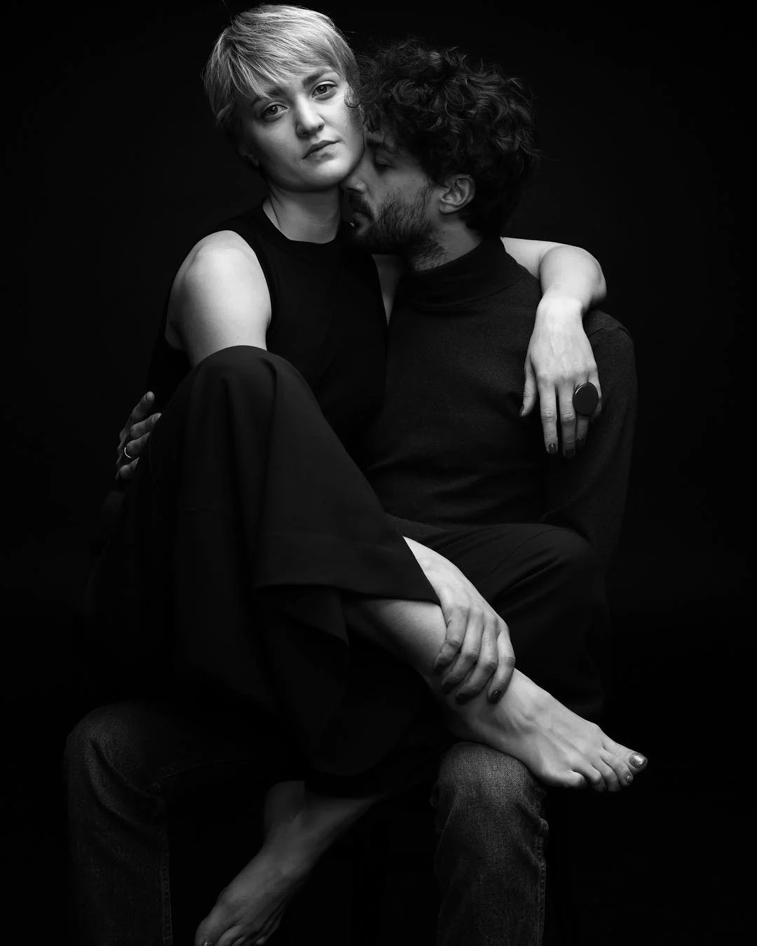 Віра Кекелія в чуттєвій фотосесії з коханим - це справжня естетична насолода - фото 425093