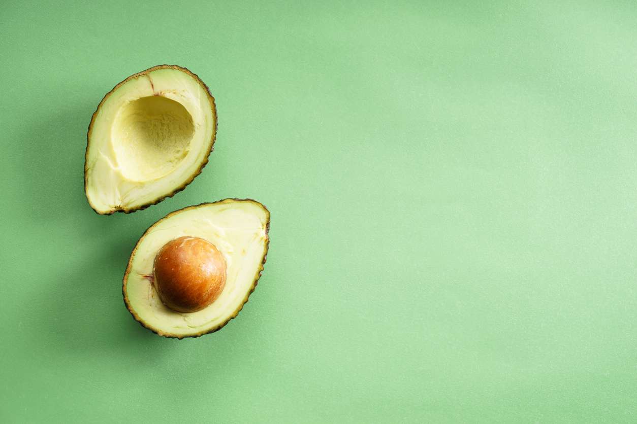 Аво-авокадо: в чем безумная польза этого фрукта для женщин - фото 427889
