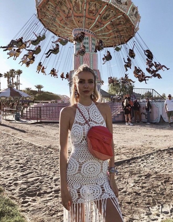 Coachella 2019: найяскравіші образи гостей музичного фестивалю - 428977 Coachella 2019: найяскравіші образи гостей музичного фестивалю - фото 428977