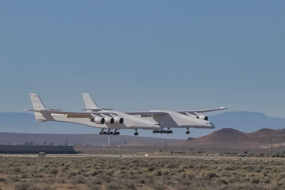 Грандиозная машина: вот как выглядит самый большой самолет в мире - фото 429318