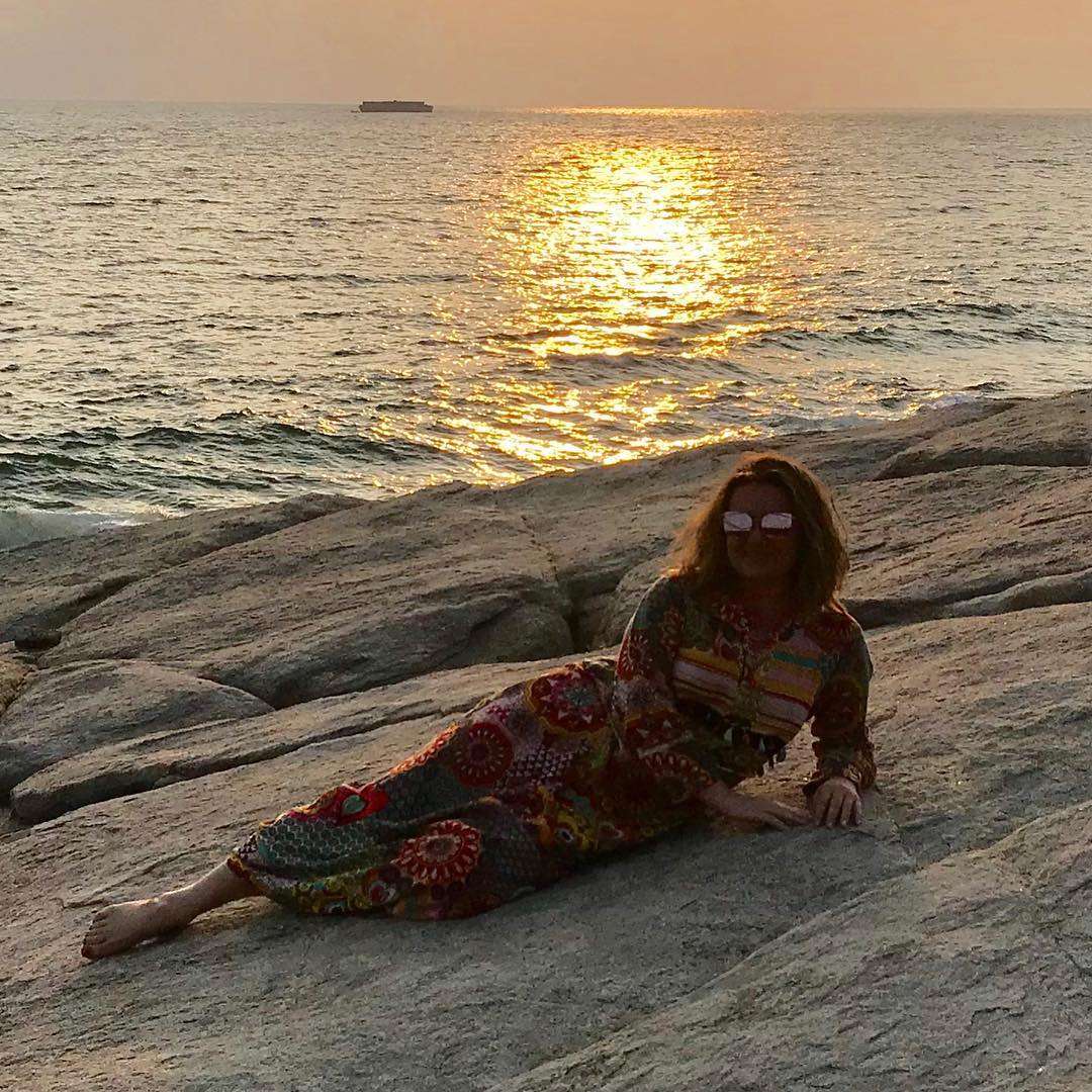 Красотка Наталья Могилевская решила игнорировать косметику во время отдыха в Индии - фото 430005