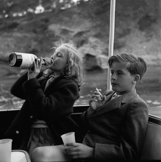 25 фотодоказательств того, что быть родителями – очень весело, а вот детьми быть страшно - фото 432181
