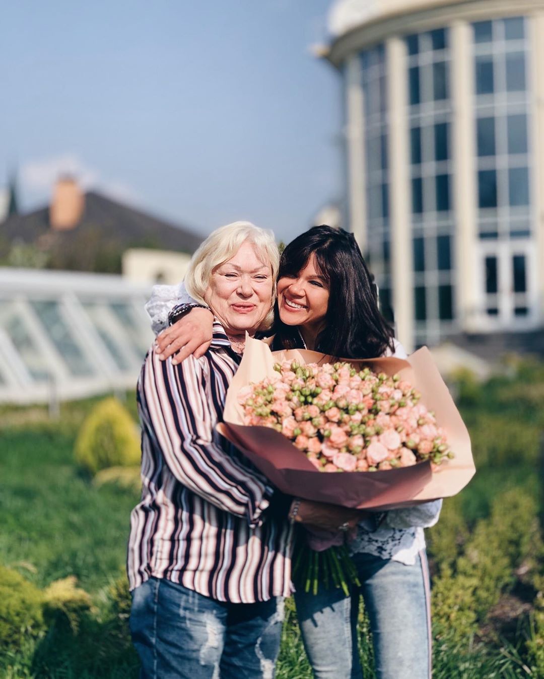 Украинские звезды засыпали Instagram нежными фото с мамочками, и от них на душе тепло - 432660 Украинские звезды засыпали Instagram нежными фото с мамочками, и от них на душе тепло - фото 432660