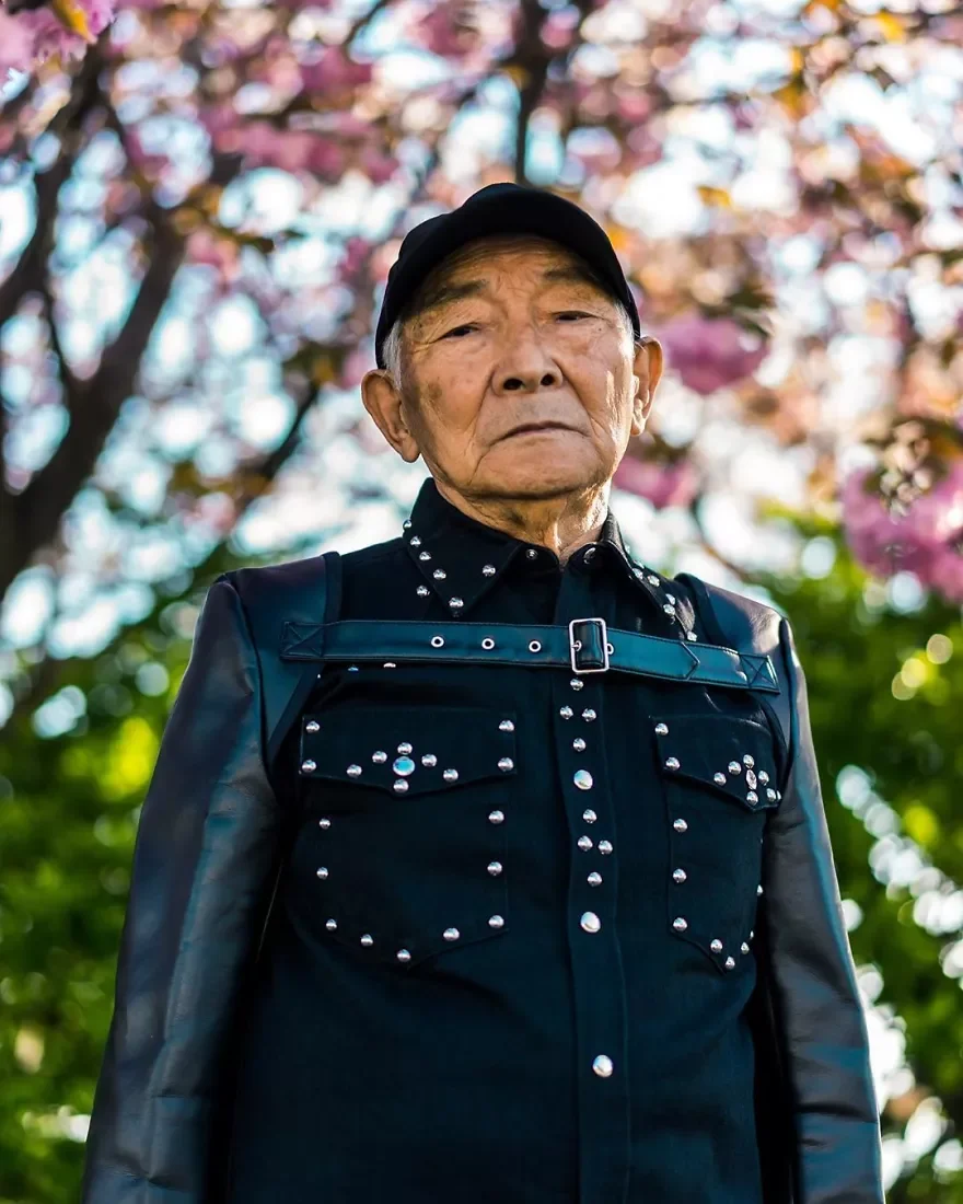 84-річний японський дідусь втре тобі носа своїми стильними луками - фото 433167