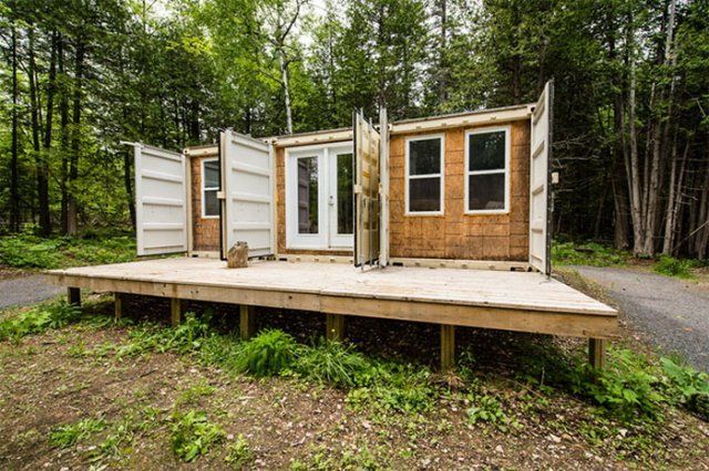 Парень не имел денег, но выкрутился и построил себе стильный домик - фото 437371