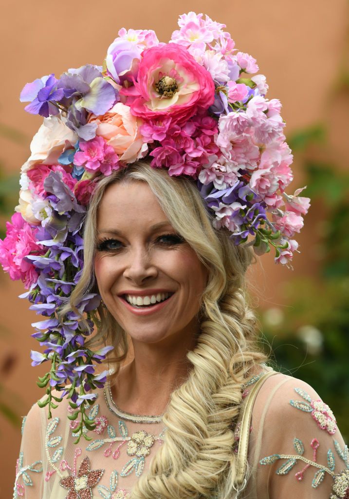 Причудливые и безумные шляпки британок на королевских скачках Royal Ascot 2019 - 438570 Причудливые и безумные шляпки британок на королевских скачках Royal Ascot 2019 - фото 438570
