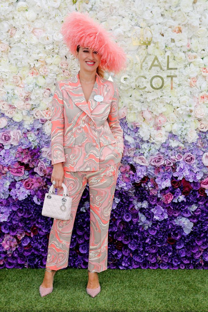 Причудливые и безумные шляпки британок на королевских скачках Royal Ascot 2019 - 438572 Причудливые и безумные шляпки британок на королевских скачках Royal Ascot 2019 - фото 438572