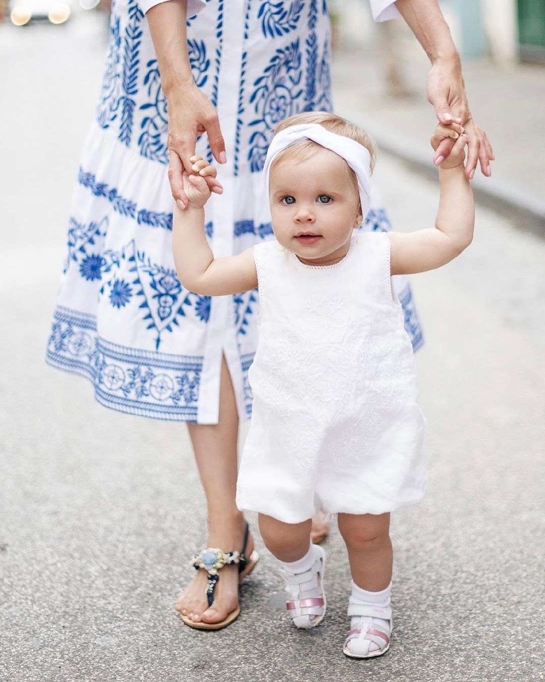 В первый день рождения дочери Юлия Думанская показала, как выросла ее кроха - фото 438637