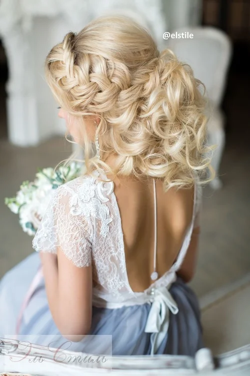 Весільні зачіски 2019: фото кращих варіантів укладок для нареченої - фото 438877