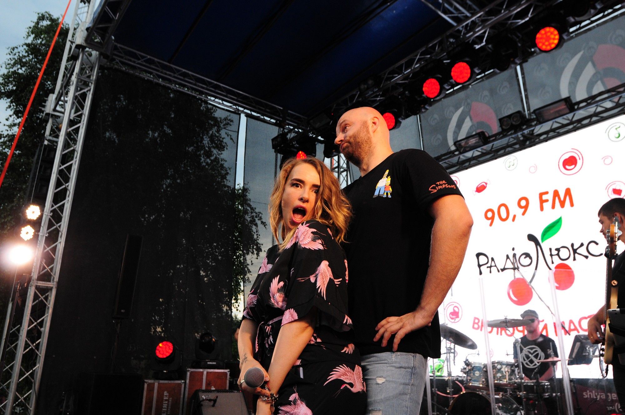 LuxFmPartyTour: Мішель Андраде та MOZGI розкачали місто Сарни! - фото 438942
