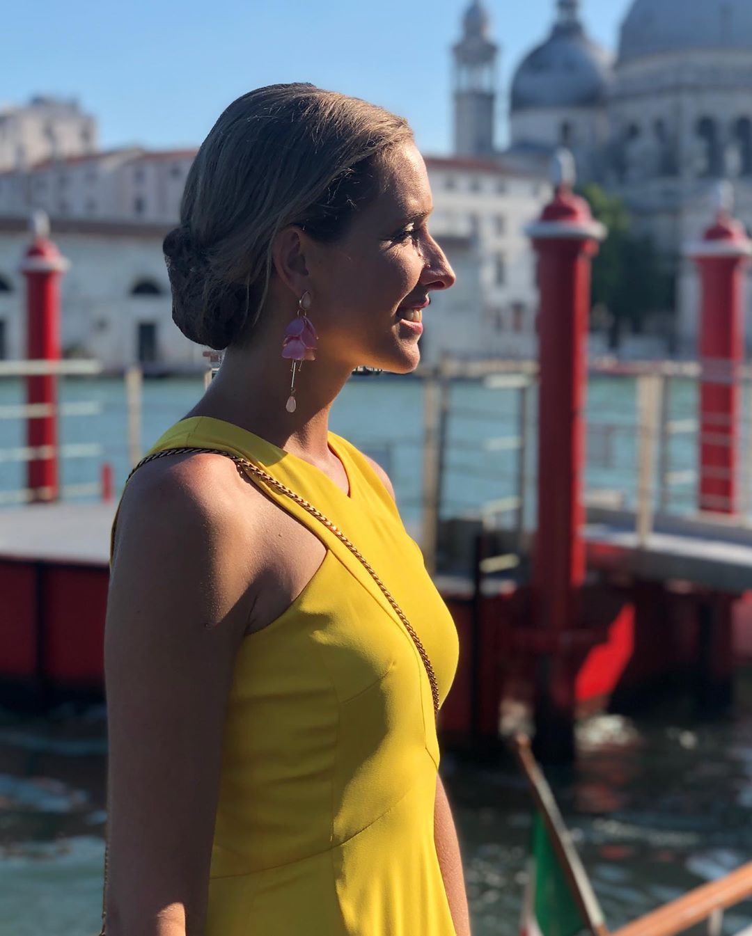 Украинские звезды оценили модный look Кати Осадчей, потому что он действительно шикарный - фото 439301