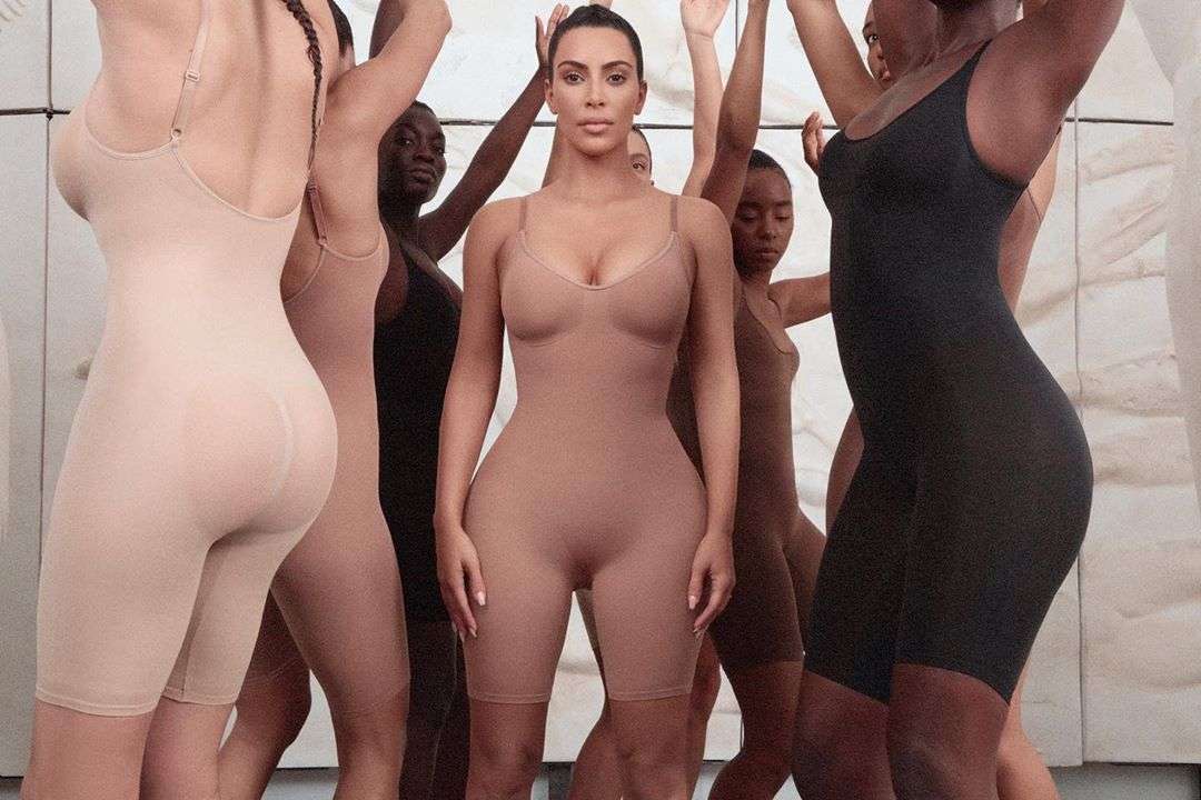 Ким Кардашьян выпустила авторскую линию нижнего белья, которое подойдет любой женщине - фото 439402