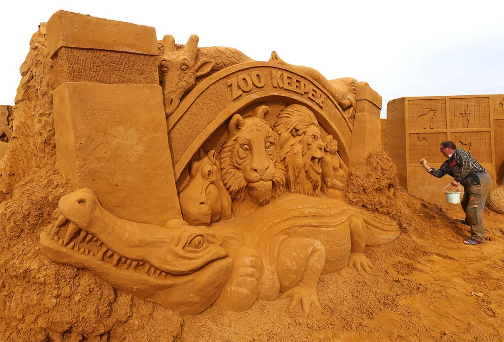 В Бельгии прошел фестиваль песчаных скульптур - эти творения поражают своей красотой - фото 439484