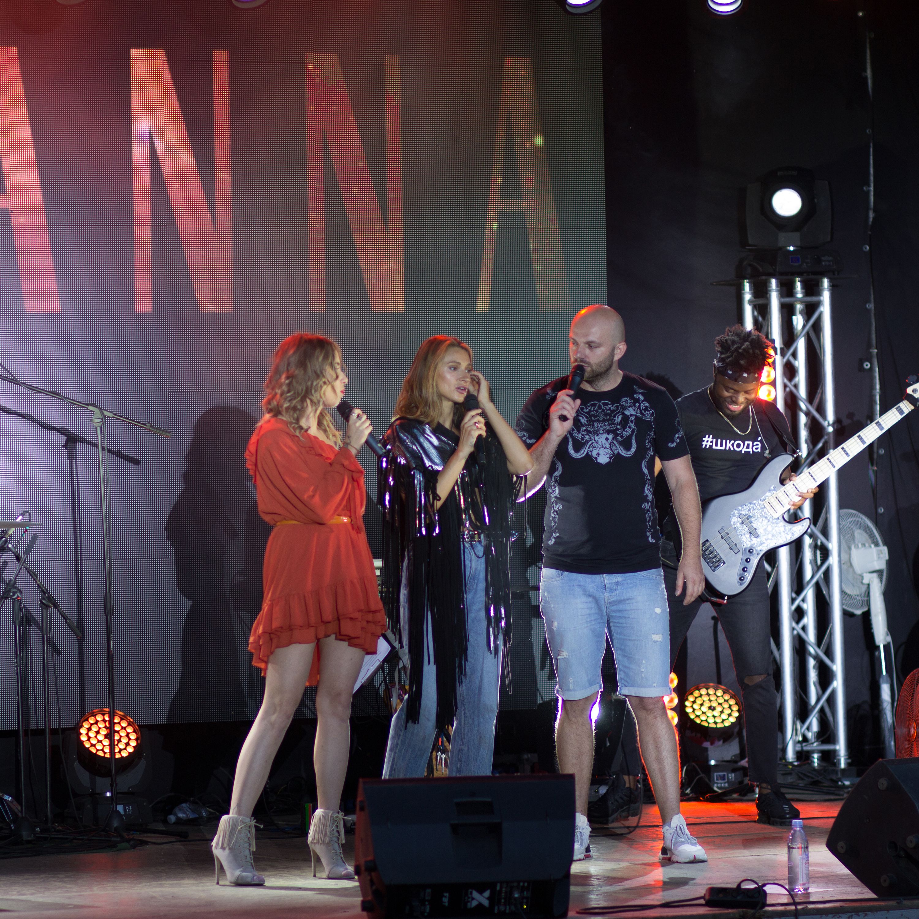 LuxFmPartyTour: АГОНЬ та Макс Барських запалили у Запоріжжі - фото 439799
