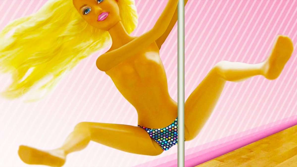 Хулиганка, стриптизерша и фанатка БДСМ: в соцсетях показали тайную жизнь куклы Барби - фото 441434