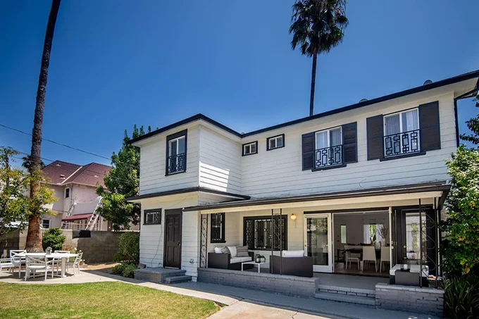 Бывший дом Меган Маркл в Лос-Анджелесе продают за 1,8 млн долларов - фото 444499