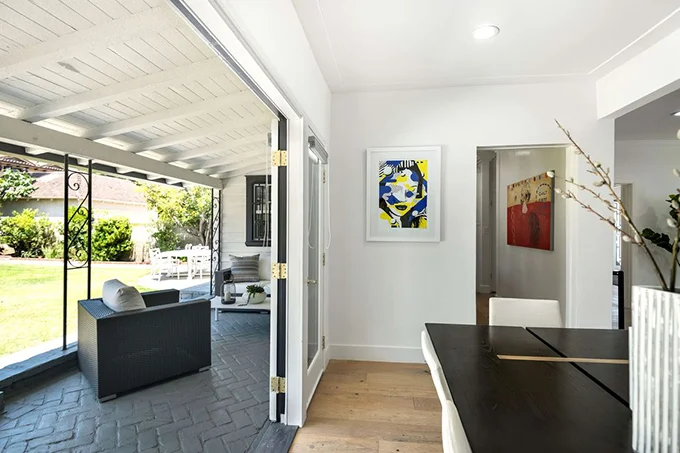 Бывший дом Меган Маркл в Лос-Анджелесе продают за 1,8 млн долларов - фото 444501