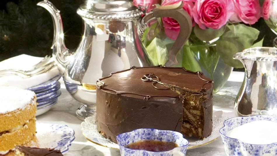 Шоколадний торт, від якого в захваті королева Єлизавета II і Кейт Міддлтон - фото 446765