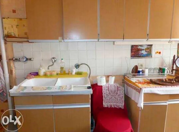 Люди поділилися найбільш безглуздими інтер'єрами кухонь, від яких хочеться закрити очі - фото 446877