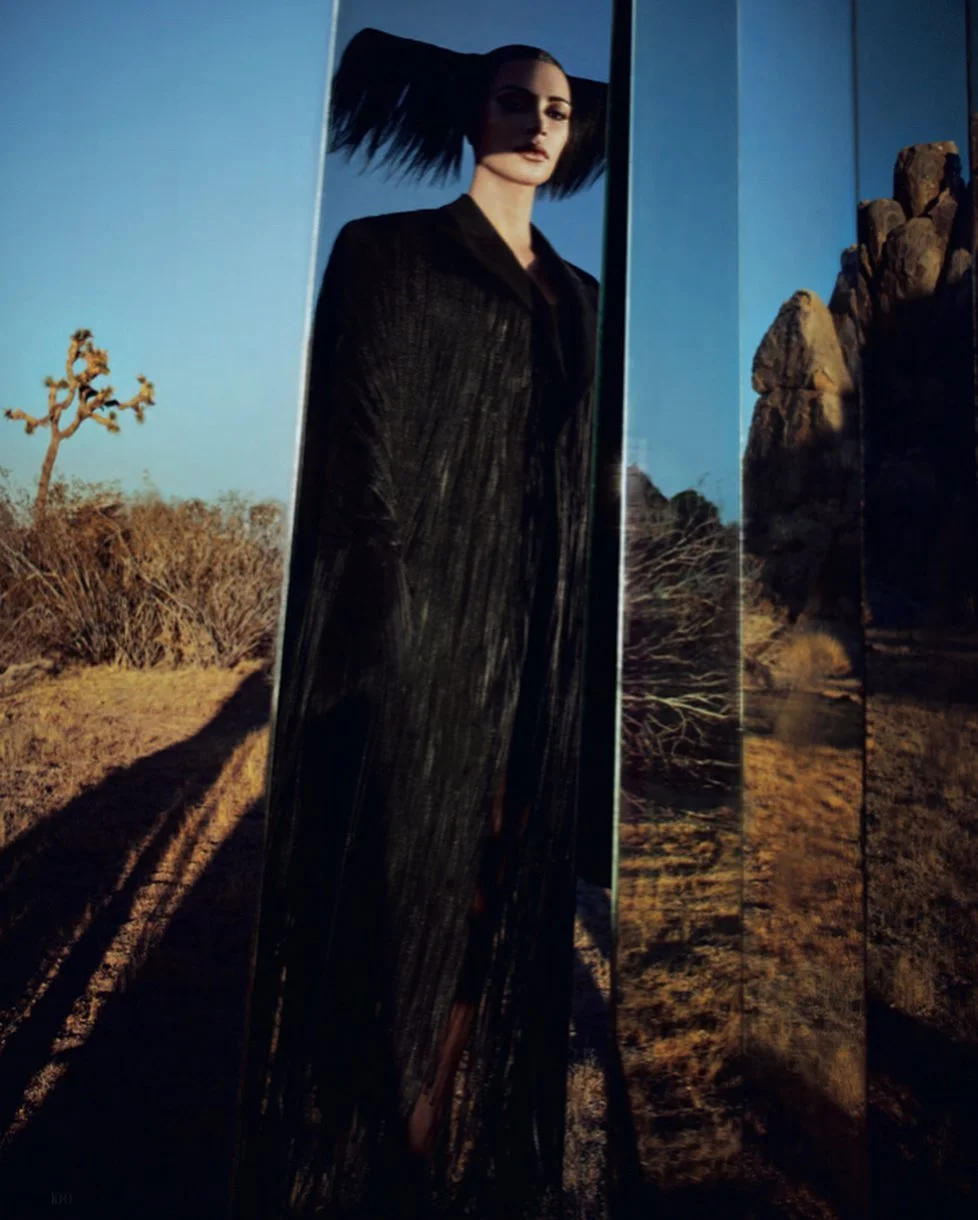 Ким Кардашьян удивила кардинальным перевоплощением для арабского Vogue - фото 447445