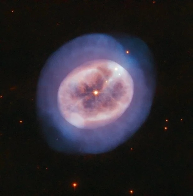 NASA знайшло космічне 'яйце' та показало фото дивного об'єкта - фото 447487