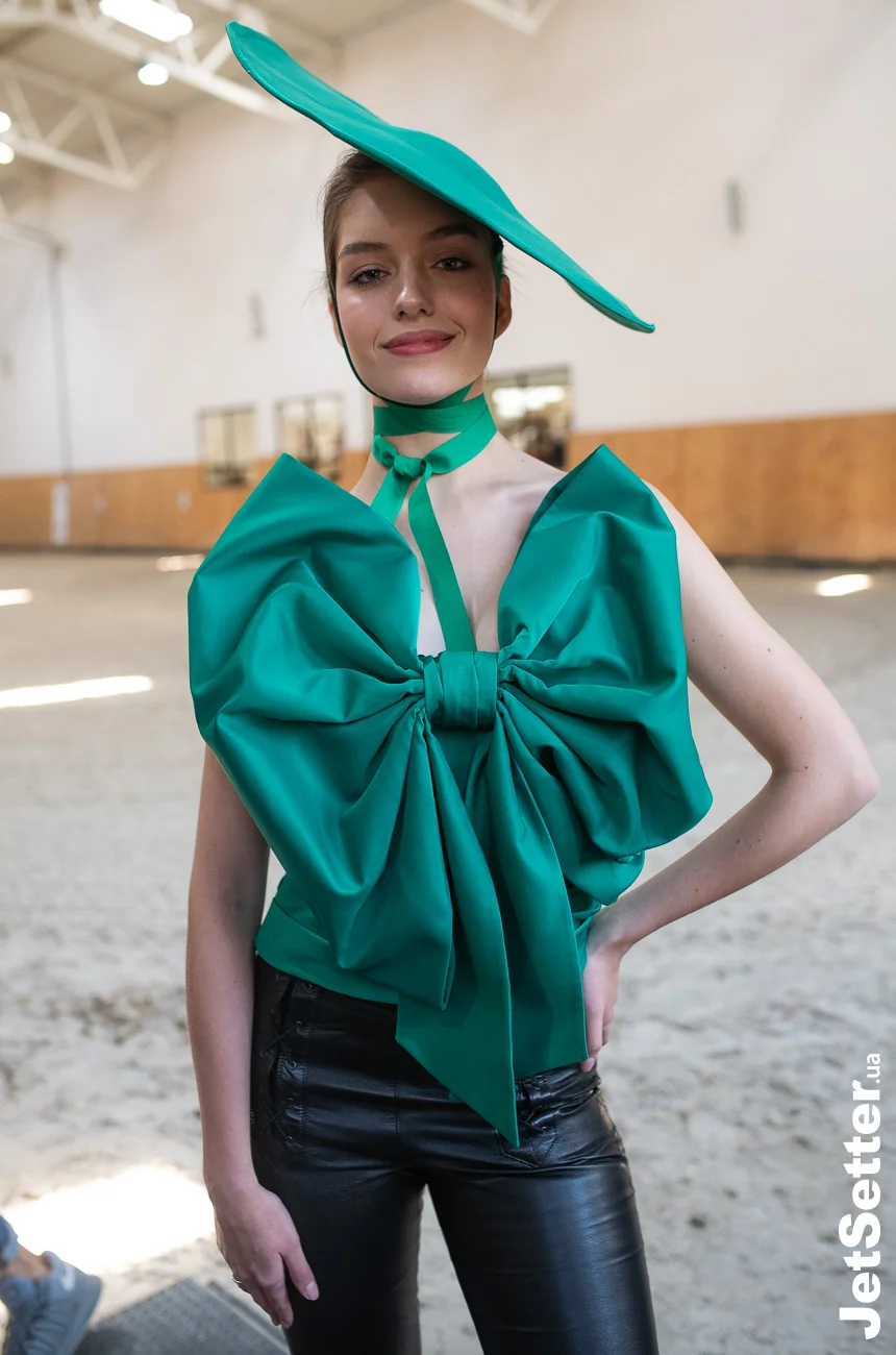 Ukrainian Fashion Week 2019: украинские звезды поразили стильными образами на показах - фото 448121