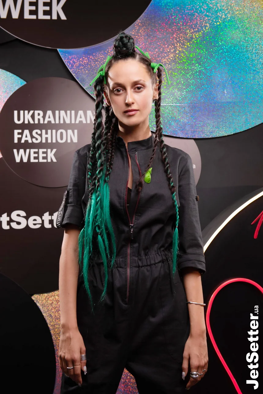 Ukrainian Fashion Week 2019: украинские звезды поразили стильными образами на показах - фото 448132