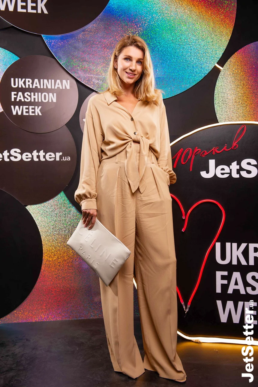 Ukrainian Fashion Week 2019: украинские звезды поразили стильными образами на показах - фото 448140
