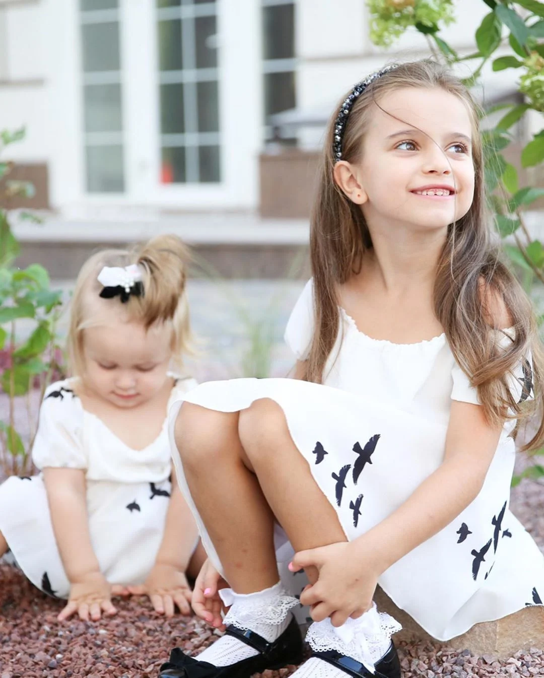 Лилия Ребрик растрогала семейной фотосессией с маленькими дочерьми - фото 449323
