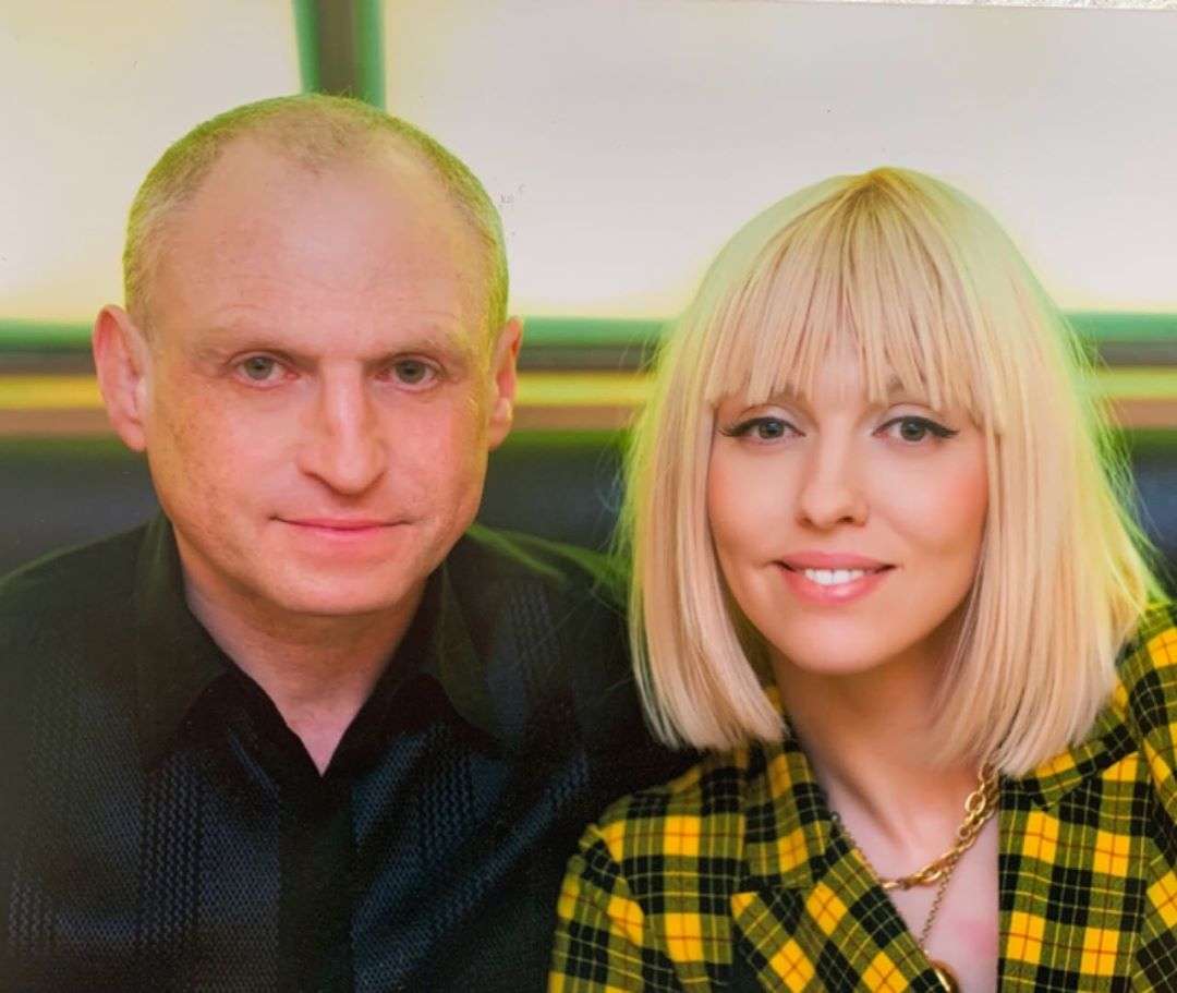 Оля Полякова показала архивное фото с мужем, и делает она такое ой как нечасто - фото 449842