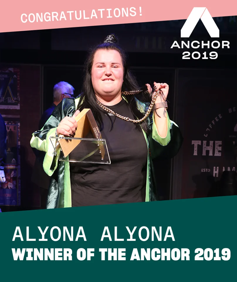 Alyona Alyona получила международную музыкальную премию ANCHOR Award - фото 451274