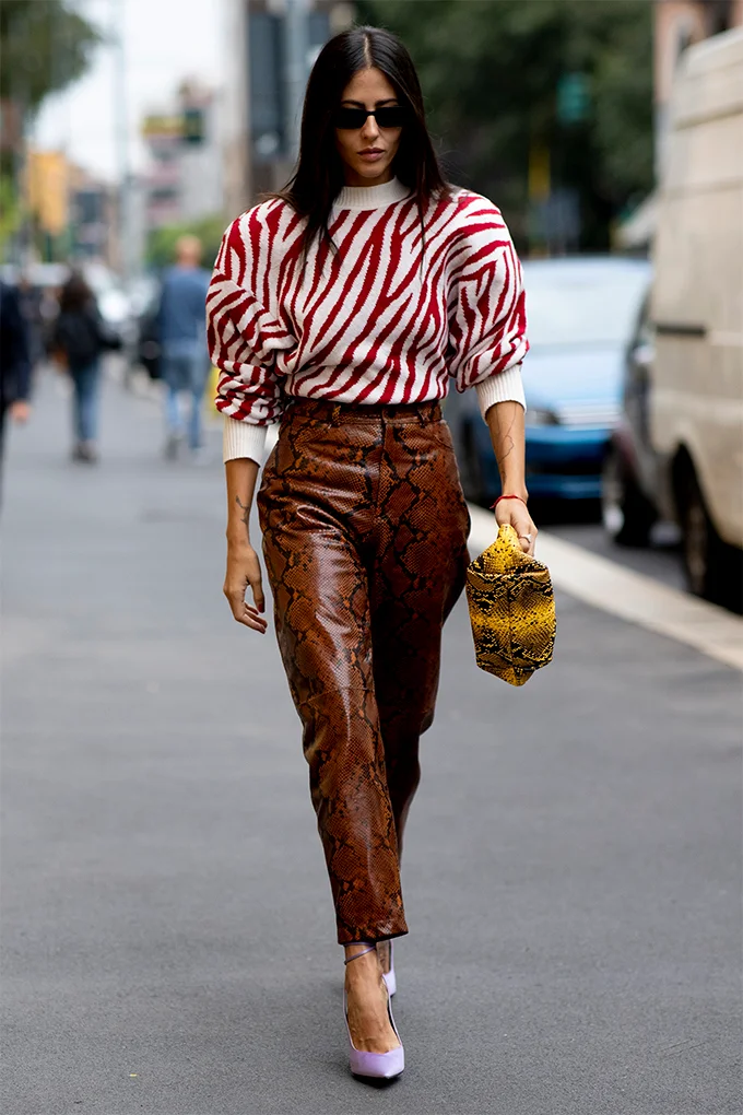 Неделя моды в Милане удивила необычным и красивым уличным стилем - фото 451426