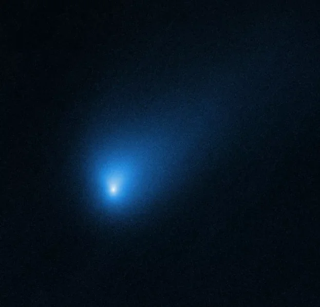NASA представило фото первой межзвездной кометы, которое завораживает с первого взгляда - фото 454624