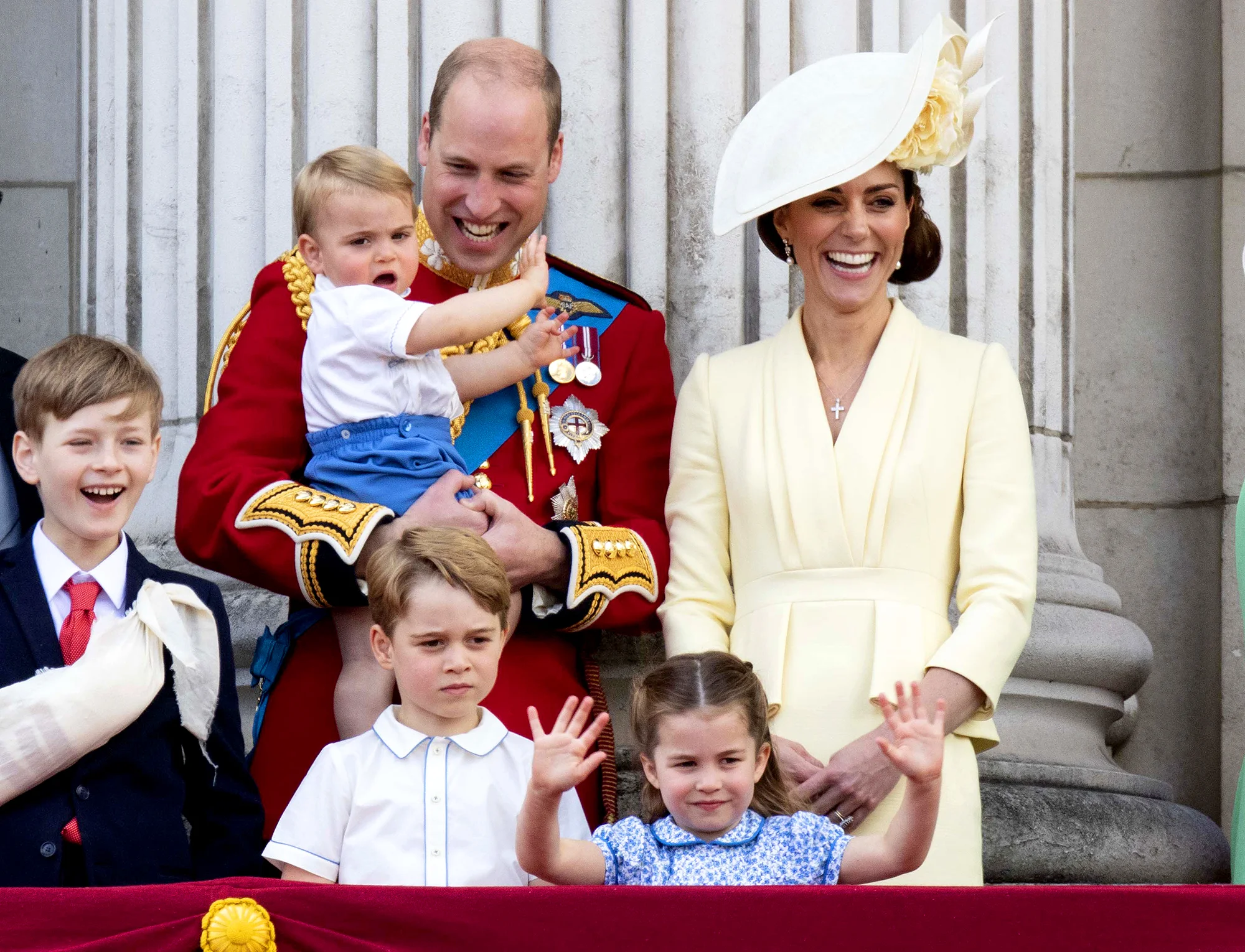 Королівський інсайдер заявив, що Кейт Міддлтон хоче народити ще одну дитину - фото 456307