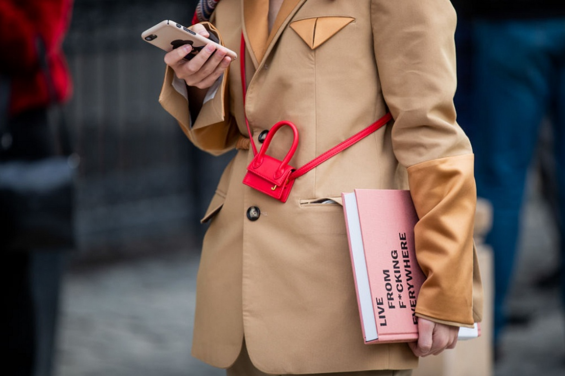 Что носят звезды street style грузинской Недели моды - фото 456753
