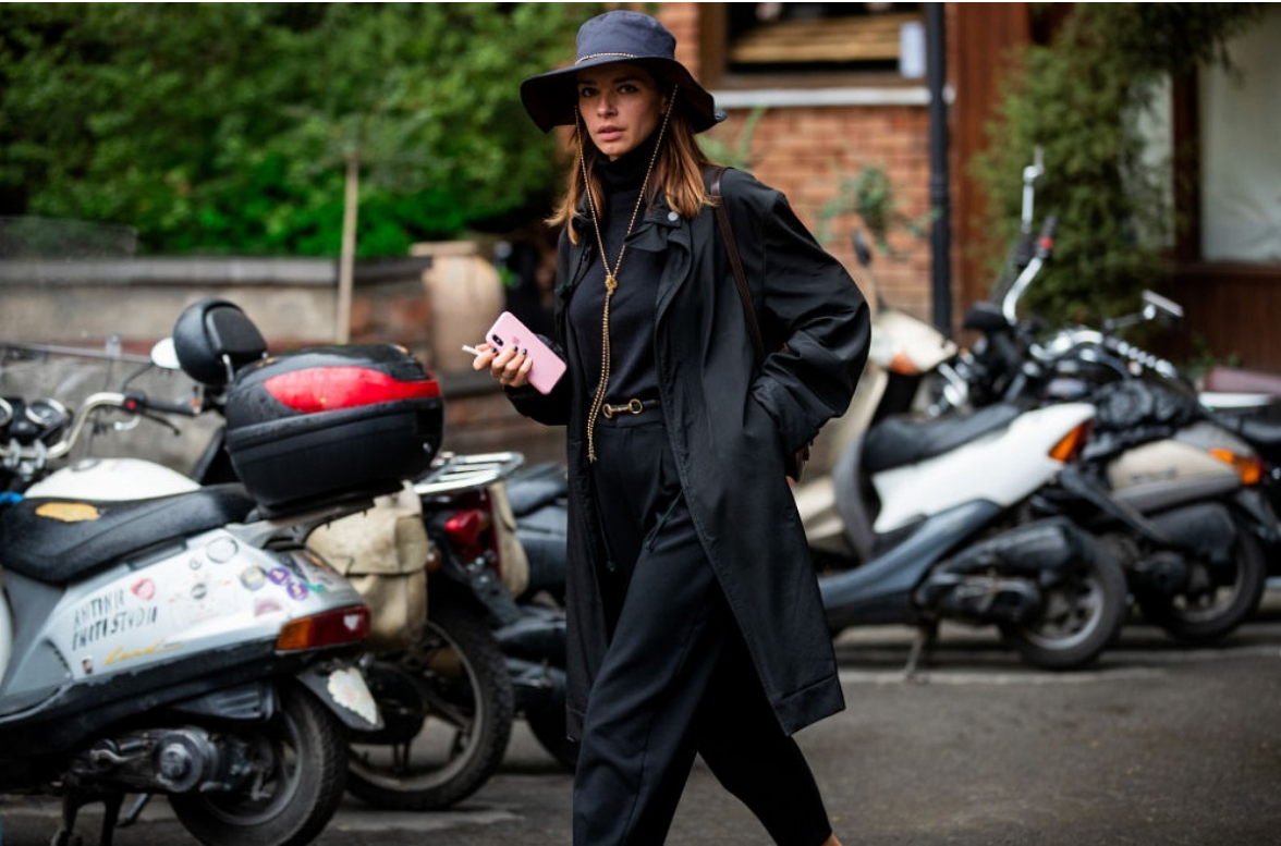 Что носят звезды street style грузинской Недели моды - фото 456759