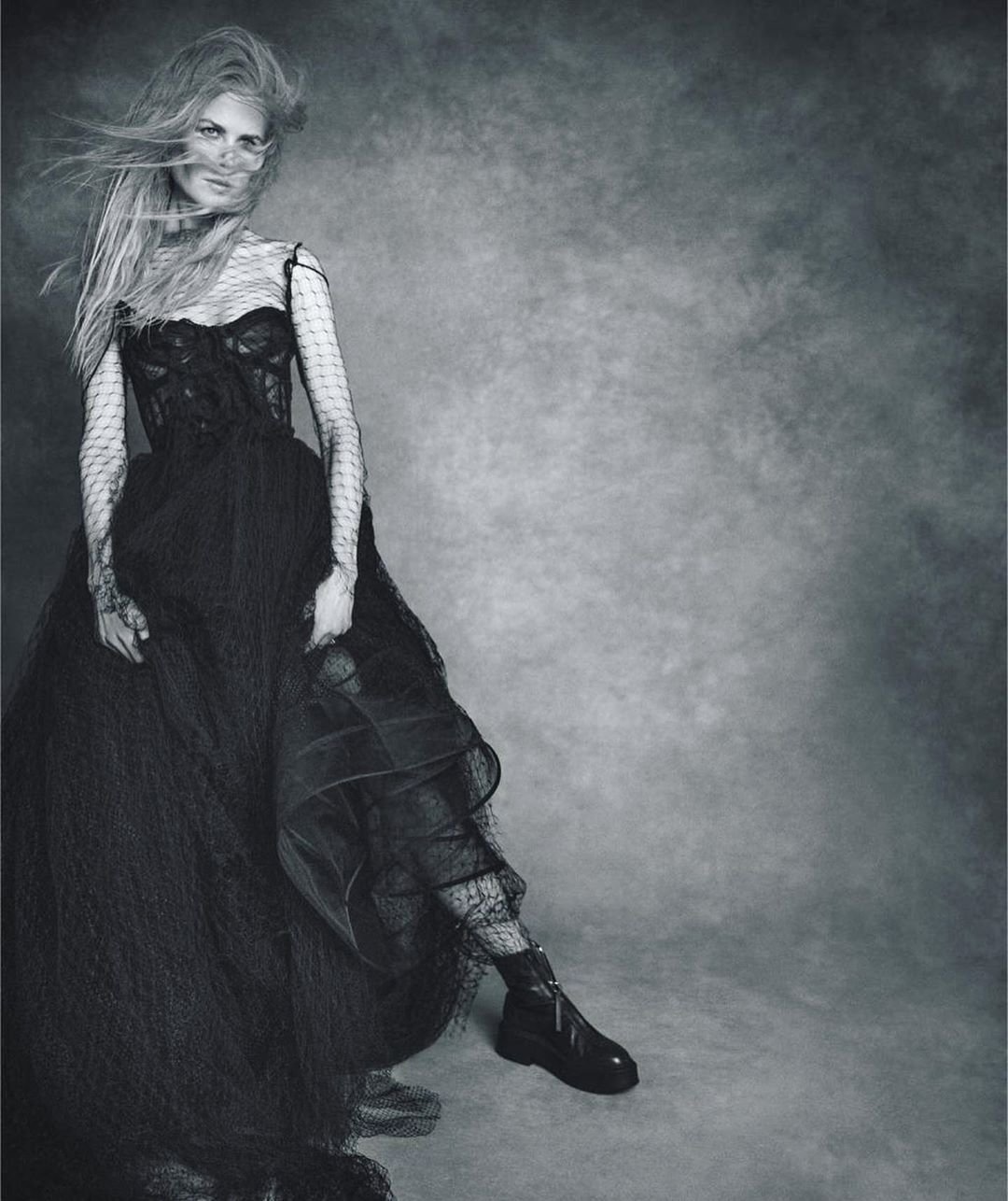 Ніколь Кідман в фотосесії до 60-річчя австралійського Vogue - фото 459237