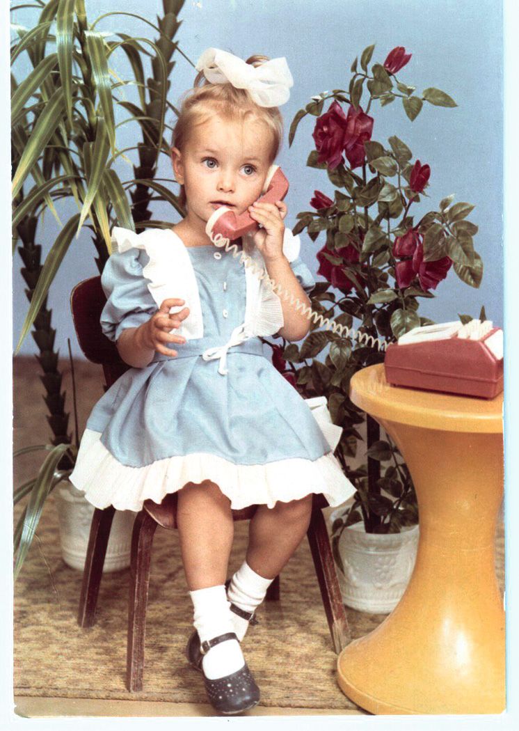 Ксенія Мішина показала свої дитячі фото, на яких її не впізнати - 459783 Ксенія Мішина показала свої дитячі фото, на яких її не впізнати - фото 459783