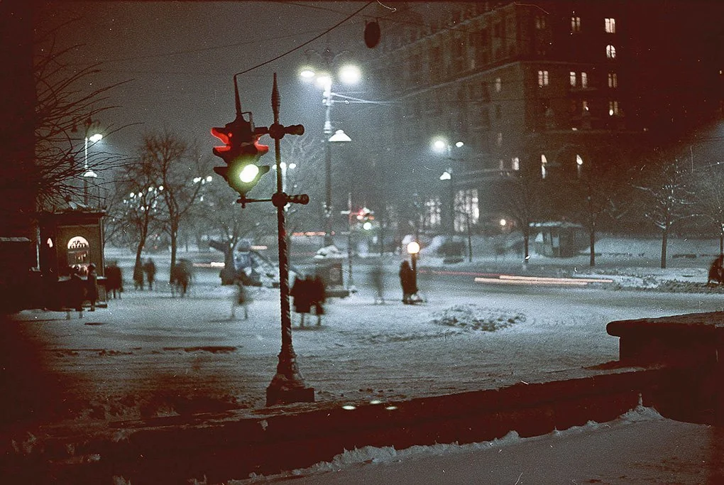 Тебе здивують ці фото радянського Києва без реклами на вулицях та великих ТЦ - фото 460034