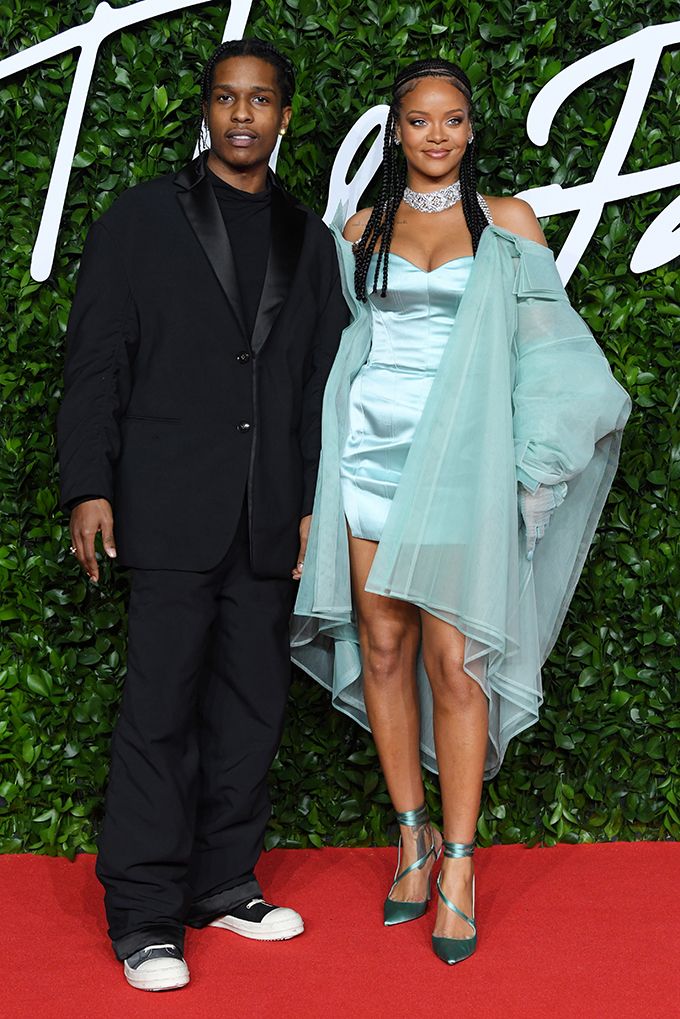 Найяскравіші образи знаменитостей на церемонії British Fashion Awards 2019 - фото 460262