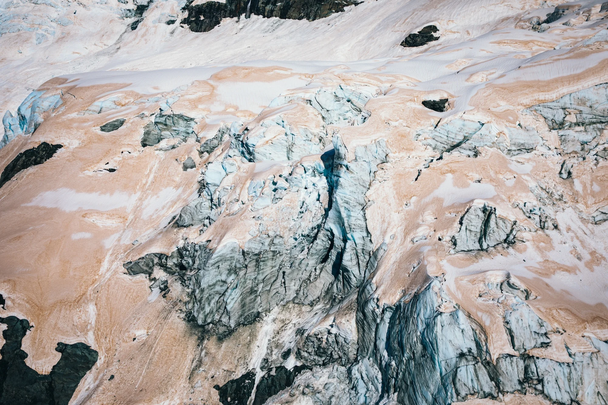 Фото дня: ледники в Новой Зеландии покраснели - фото 460667