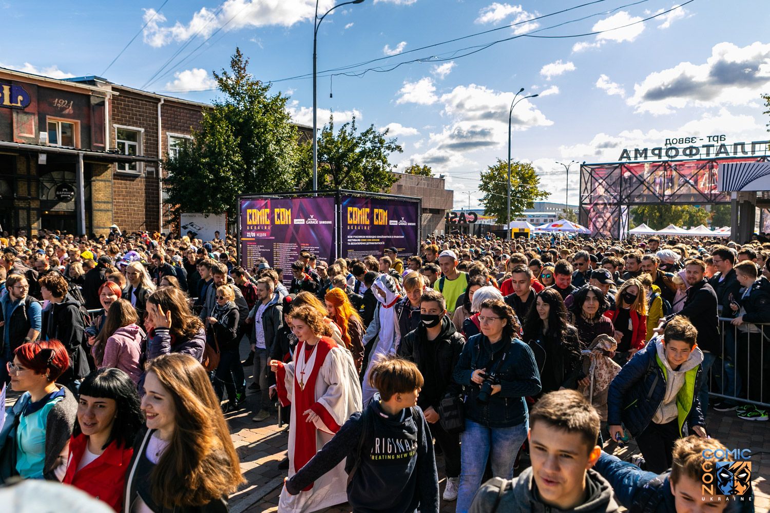 ТОП-7 подарков на Новый год 2020, которые понравятся каждому - фото 463354