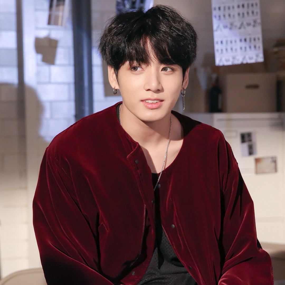 Вот что ты должен знать о k-pop группе BTS: участники, интересные факты, клипы - фото 465410