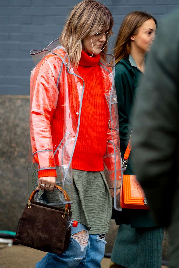 Стритстайл во время Недели моды в Нью-Йорке доказывает, что в моде больше нет ограничений - фото 467050