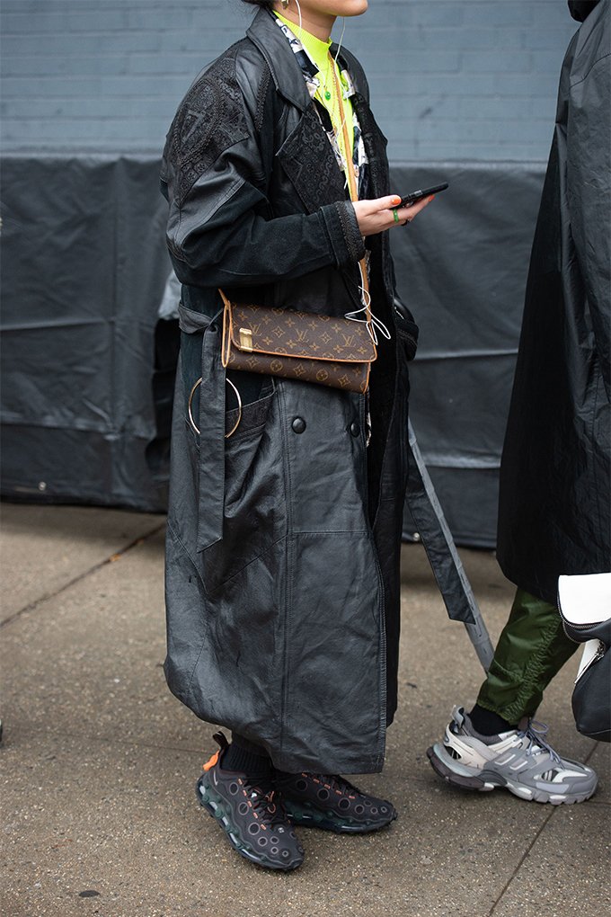 Стрітстайл під час Тижня моди в Нью-Йорку доводить, що в моді більше нема обмежень - фото 467066