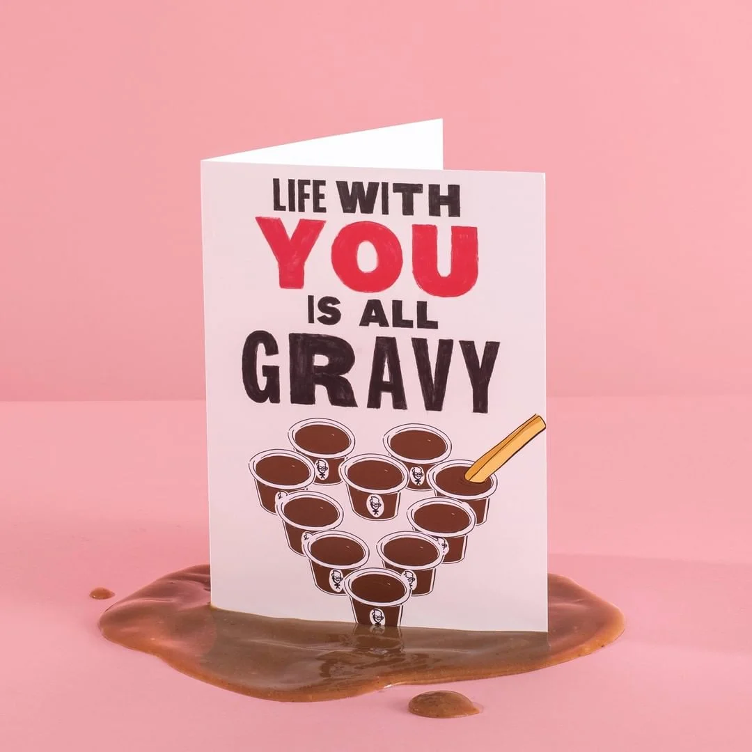 Компанія KFC випустила лімітовану серію листівок до Дня Валентина – вони з запахом їжі - фото 467775