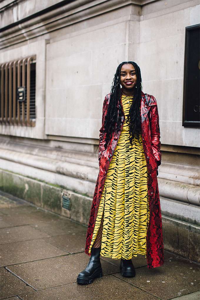 Лондон сломал стереотипы о своей серости взрывным уличным стилем на Неделе моды - фото 468259