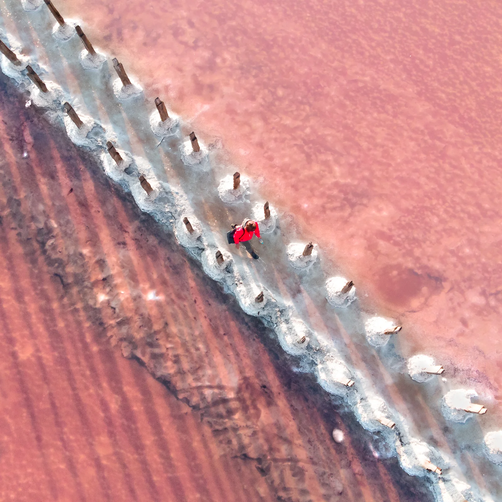 На Рожевій планеті: фото українських озер номіновані на престижний конкурс світу - фото 468453