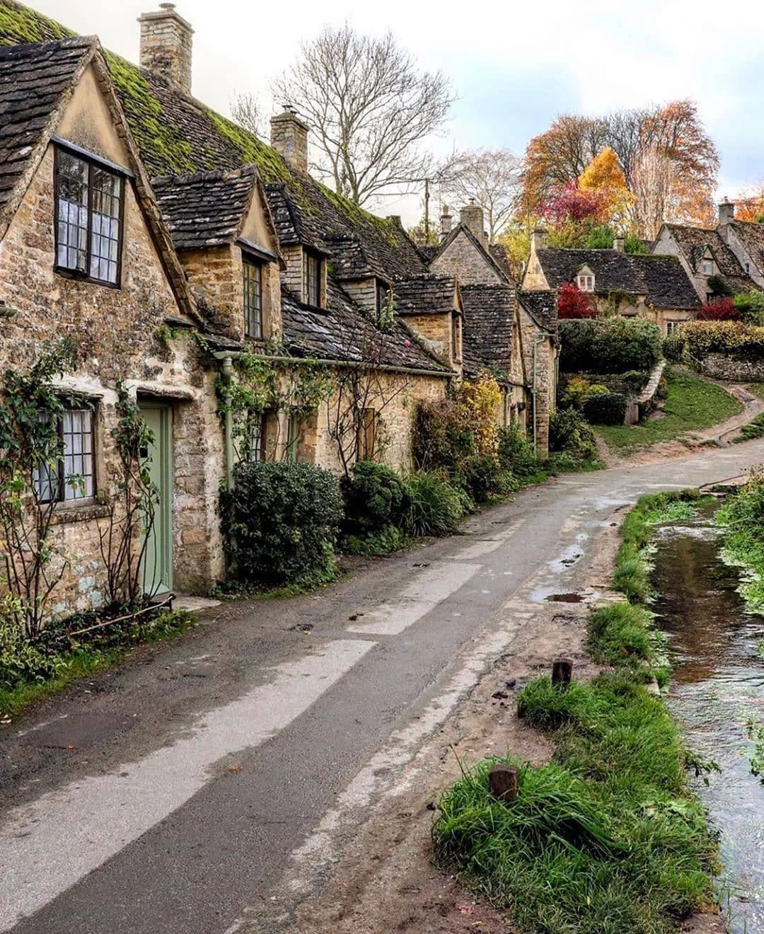 Ось як виглядають найгарніші вулиці світу, де можна зробити кльові фото для Instagram - фото 468573