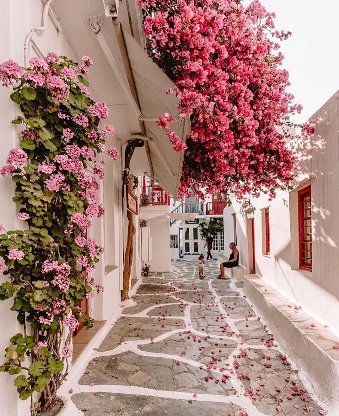 Ось як виглядають найгарніші вулиці світу, де можна зробити кльові фото для Instagram - фото 468581